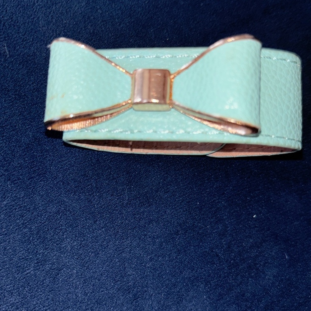 Mint Green Bow Leather Bracelet🎁